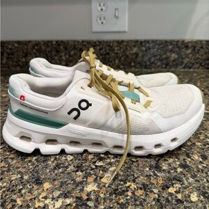 On Running White Sneakers with Gold Laces ladies 9.5
